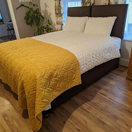 Gull Wing Guesthouse Lowestoft Dış mekan fotoğraf