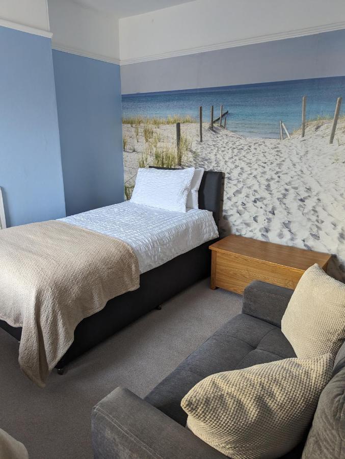 Gull Wing Guesthouse Lowestoft Dış mekan fotoğraf